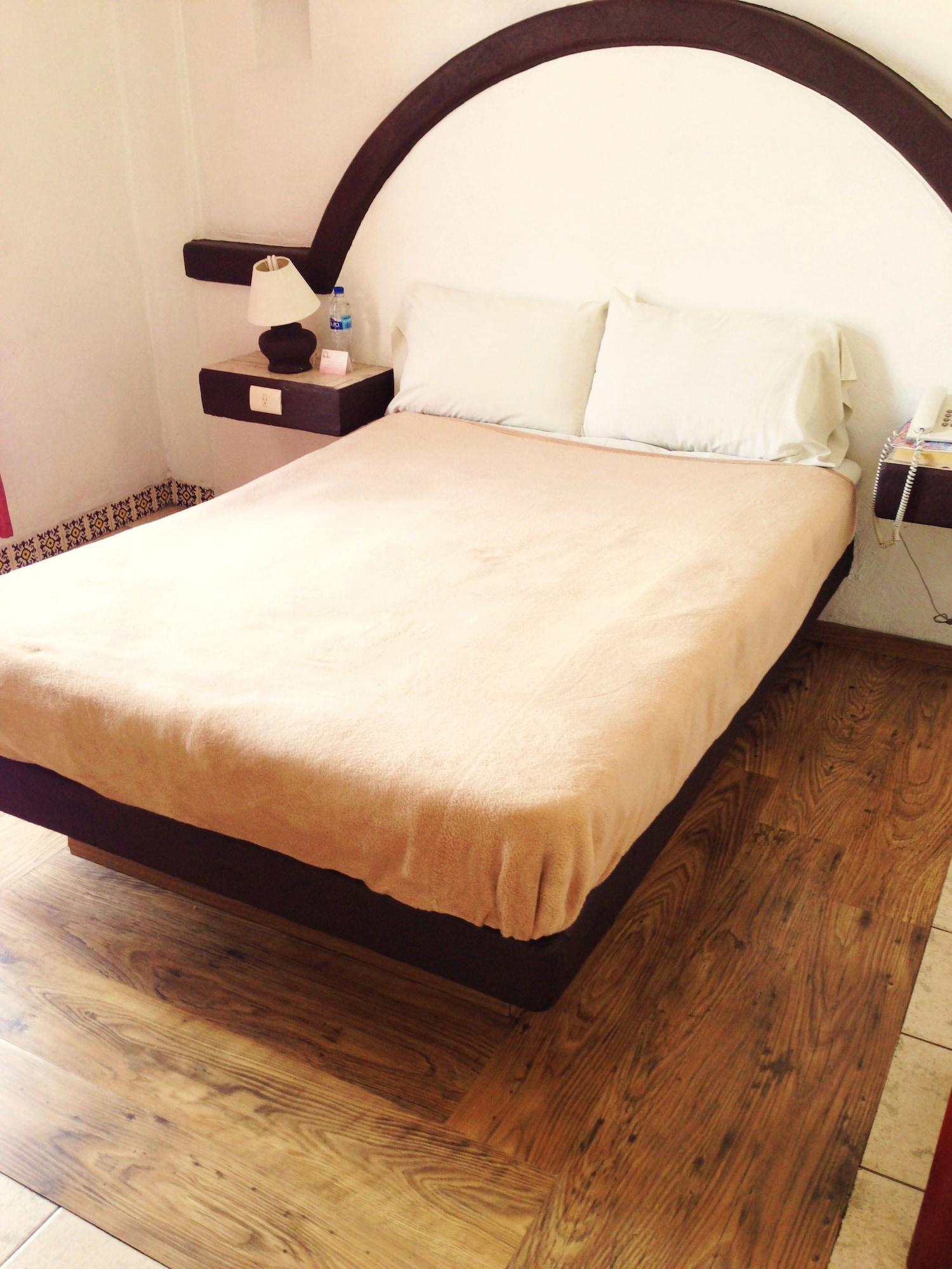 Hotel Plaza Morelia Dış mekan fotoğraf