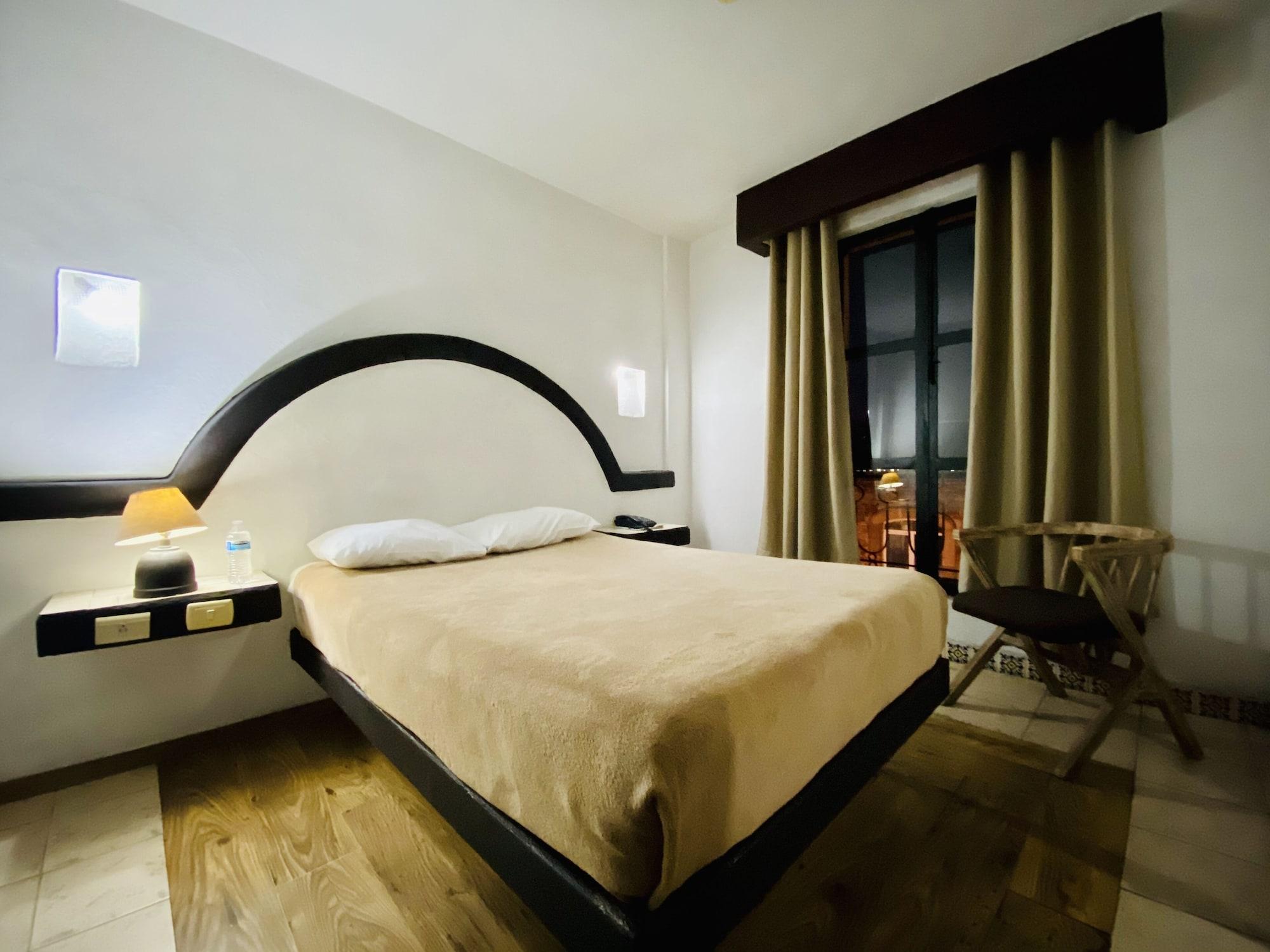 Hotel Plaza Morelia Dış mekan fotoğraf
