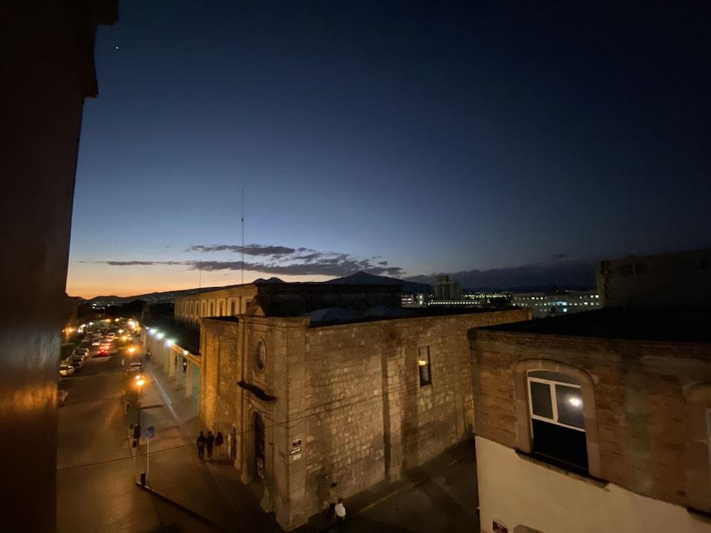 Hotel Plaza Morelia Dış mekan fotoğraf
