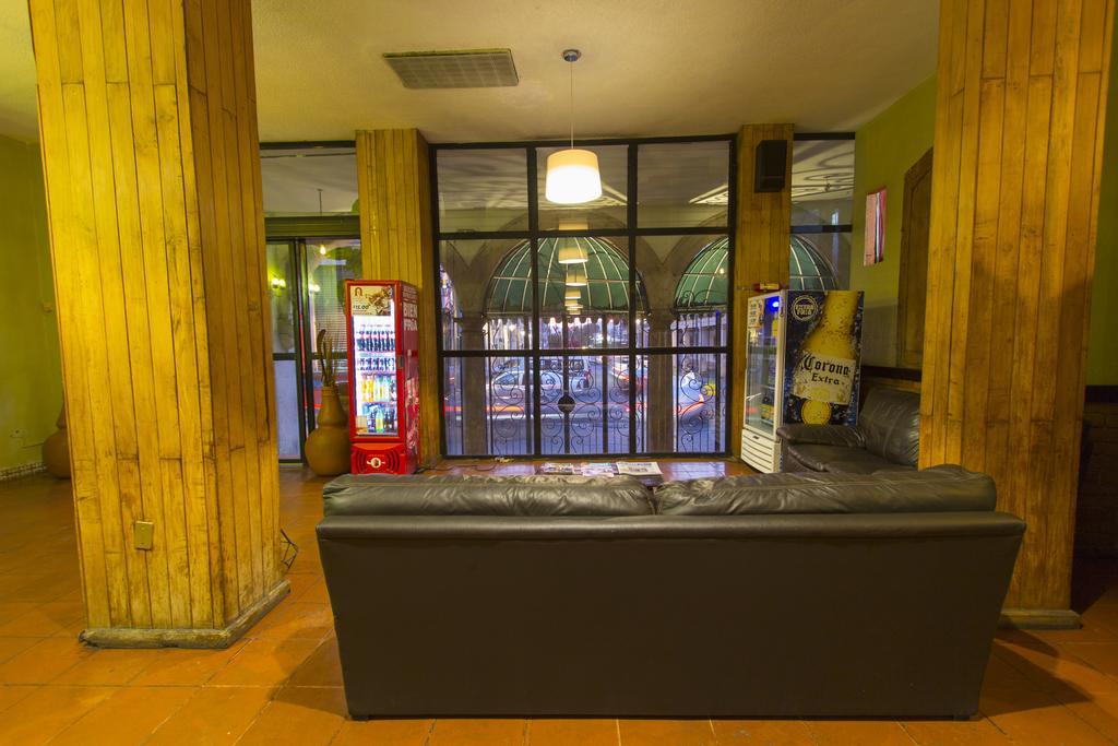 Hotel Plaza Morelia Dış mekan fotoğraf